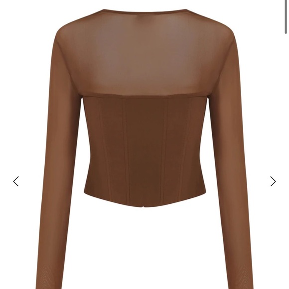 With Jean Al Top in Chocolate - Picture 4 of 8